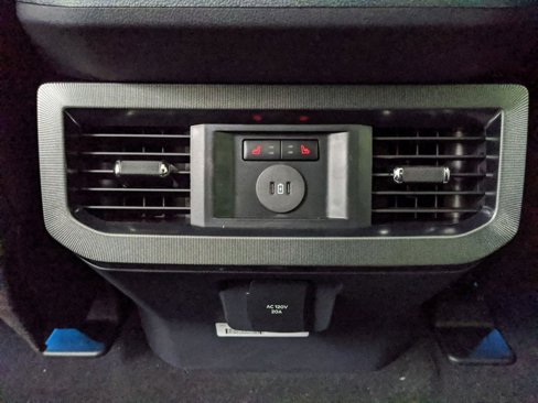 New 2026 Ford F250 Platinum image 9