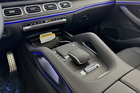 New 2026 Mercedes-Benz GLS 450 4MATIC image 5