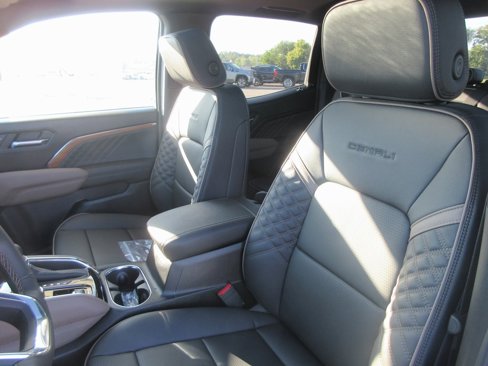 New 2026 GMC Canyon Denali image 12