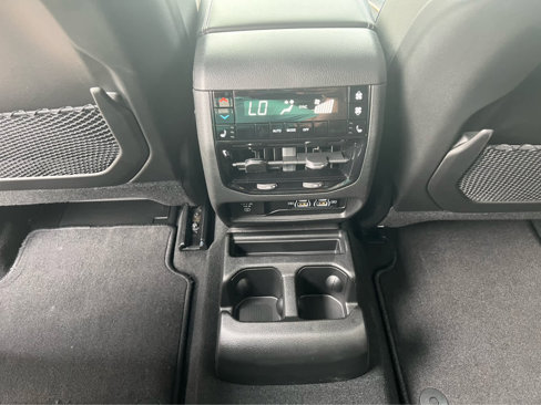 New 2025 Jeep Grand Cherokee L Limited w/ Black Appearance Package image 20