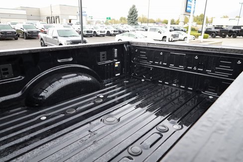 Used 2025 Ford F350 Platinum w/ Platinum Plus Package image 12