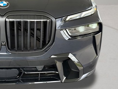 Used 2026 BMW X7 xDrive40i w/ M Sport Package image 4