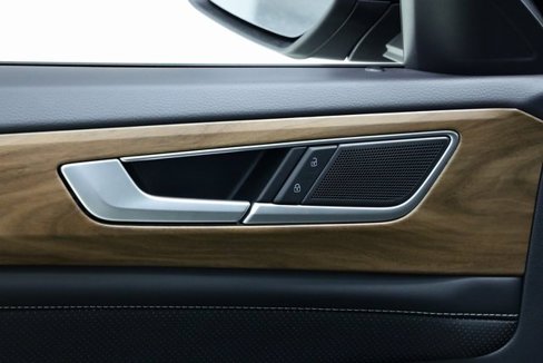 New 2026 Volkswagen Atlas SE image 23