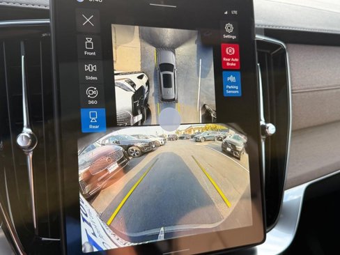 New 2026 Volvo XC90 T8 Plus image 15