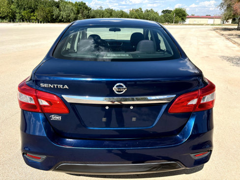 Used 2017 Nissan Sentra S image 5
