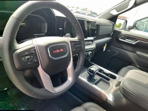New 2026 GMC Sierra 1500 SLT w/ SLT Premium Plus Package image 14