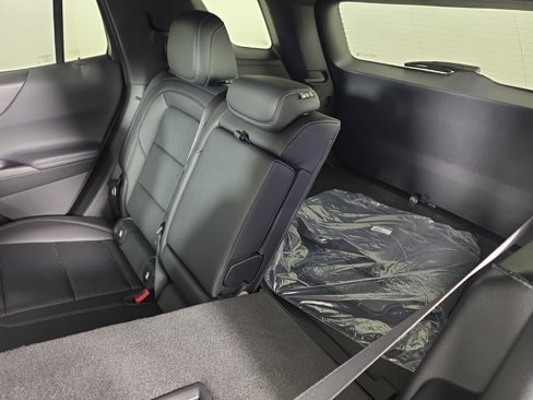 New 2026 Chevrolet Equinox LT w/ Convenience Package II image 30