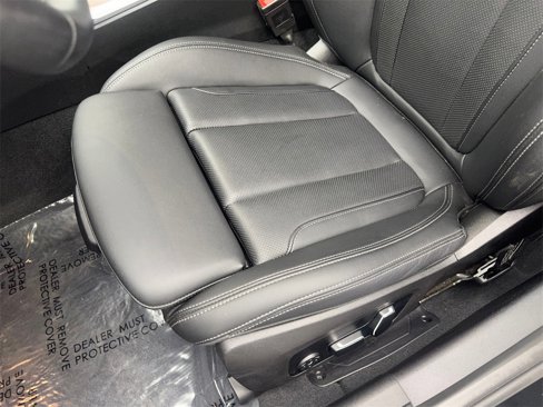 Used 2025 BMW 330i Sedan image 28