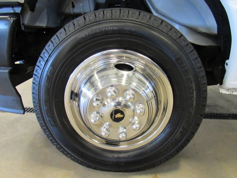 Used 2024 Ford E-350 and Econoline 350 Super Duty w/ Power Windows & Locks Group image 11