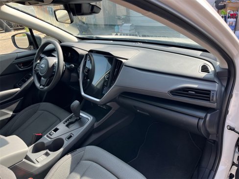 Used 2024 Subaru Crosstrek 2.0i Premium image 16