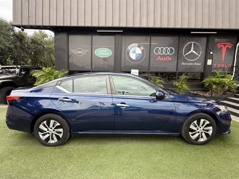 Used 2021 Nissan Altima 2.5 S image 8
