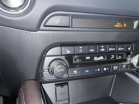Certified 2025 MAZDA CX-5 Signature image 30