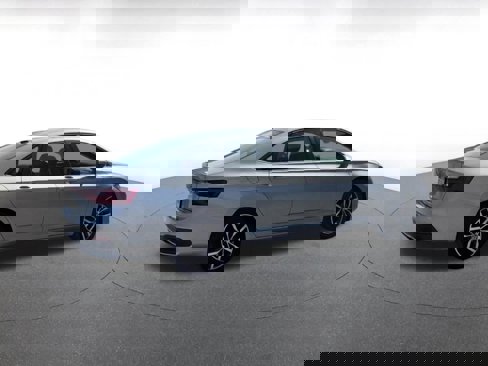 Used 2025 Volkswagen Jetta SE image 15