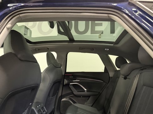 Used 2025 Audi Q5 Premium Plus w/ Premium Plus image 17