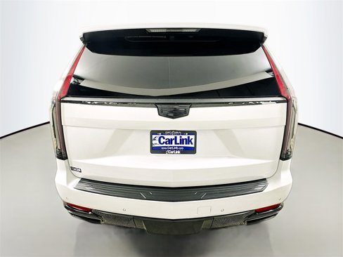 Used 2022 Cadillac Escalade ESV Luxury w/ LPO, Illumination Package image 6