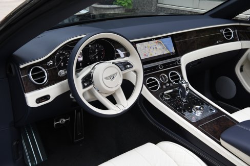 Used 2024 Bentley Continental GT Speed image 12