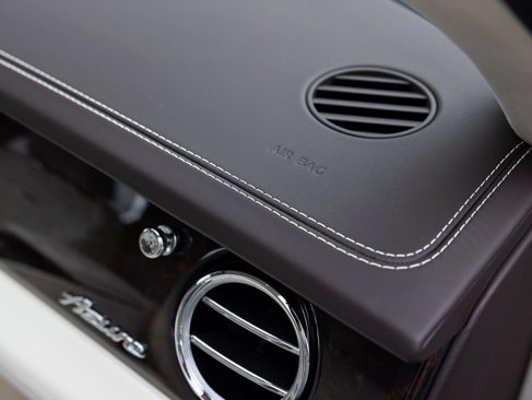 New 2025 Bentley Bentayga image 62