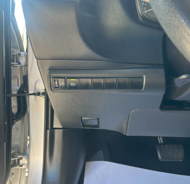 Used 2021 Toyota Corolla LE w/ Carpet Mat Package (TMS) image 25