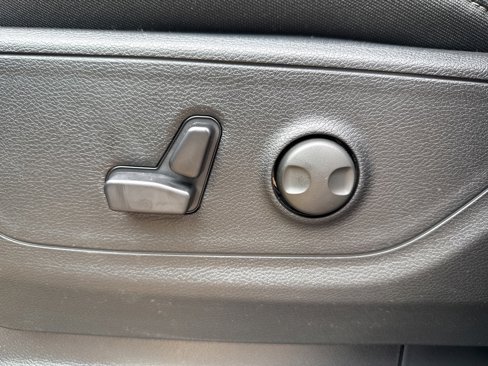 New 2026 RAM 1500 4x4 Crew Cab image 20