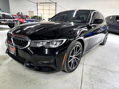 Used 2020 BMW 330i Sedan image 1