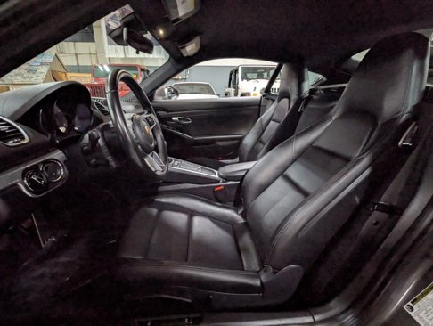 Used 2018 Porsche 718 Cayman S w/ Sport Chrono Package image 19