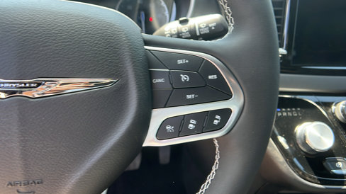 New 2026 Chrysler Voyager LX image 25