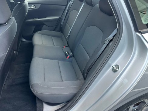 Used 2021 Kia Forte LXS image 21