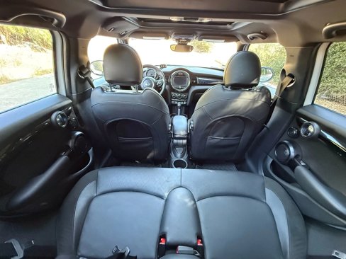 Used 2019 MINI Cooper S w/ Premium Package image 48