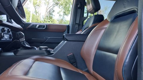 Used 2024 Ford Bronco Outer Banks image 17