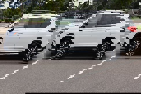 New 2025 Subaru Ascent Limited image 4