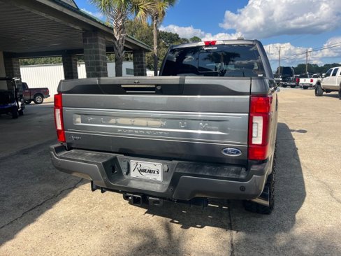 Used 2022 Ford F250 Platinum image 6