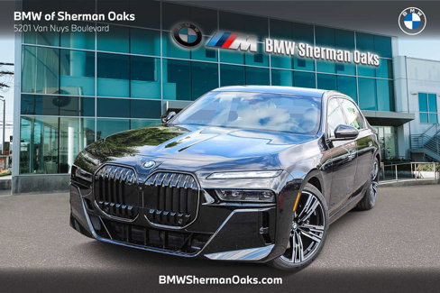 New 2026 BMW i7 eDrive50 w/ Executive Package image 1