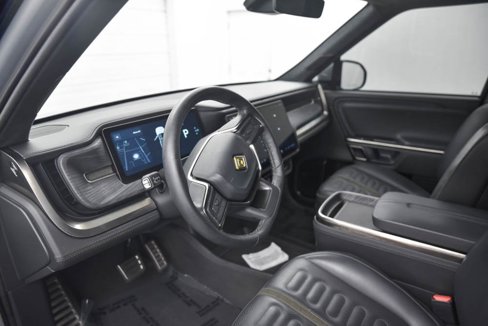 Used 2024 Rivian R1S Adventure image 17