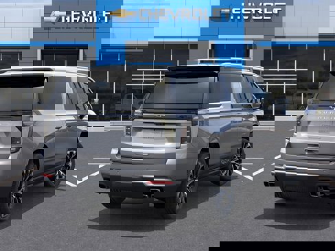 New 2026 Chevrolet Suburban High Country image 4