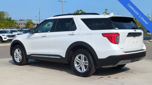 Used 2024 Ford Explorer XLT w/ Equipment Group 202A image 3