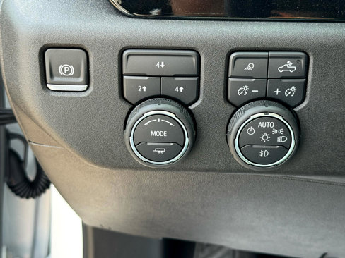 Used 2025 Chevrolet Silverado 2500 LT w/ All Star Edition image 13