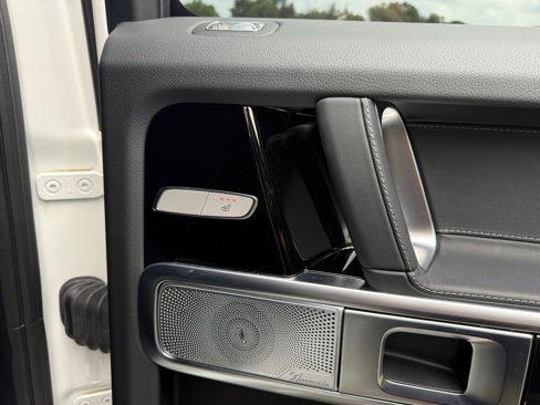 Used 2025 Mercedes-Benz G 550 image 25