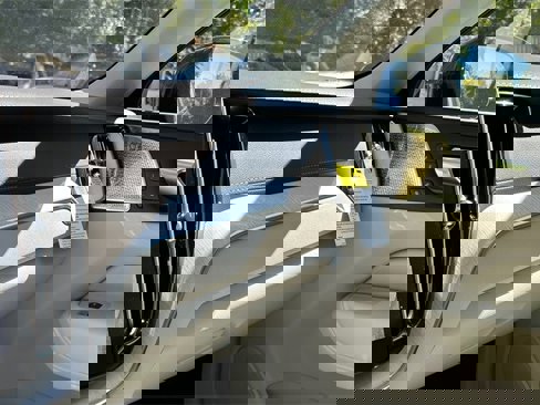 New 2026 Volvo XC60 T8 Ultra image 17