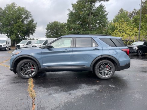 New 2025 Ford Explorer ST image 6