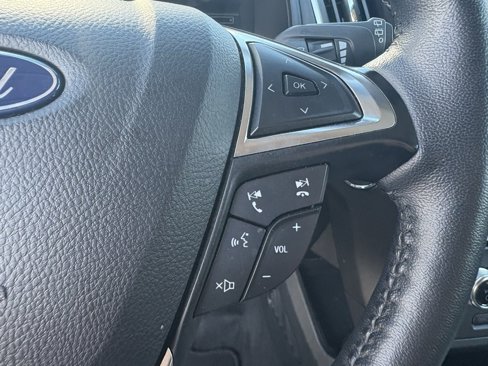 Used 2024 Ford Edge Titanium image 12