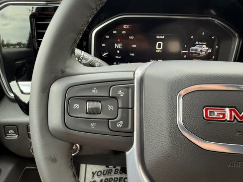 New 2026 GMC Sierra 1500 SLE w/ Preferred Package image 25