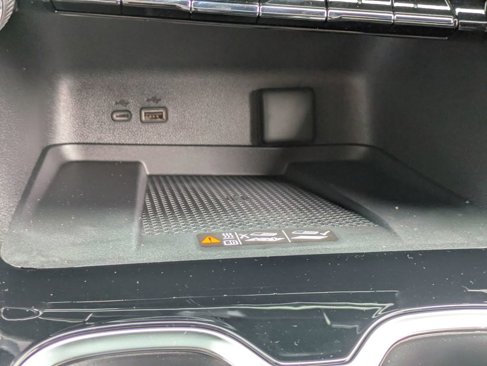 New 2026 Chevrolet Traverse RS w/ LPO, Floor Liner Package image 26