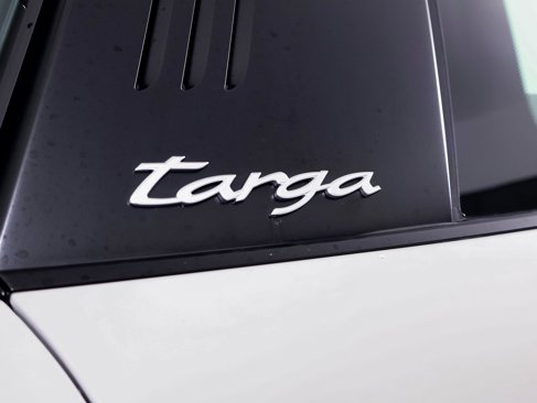 Certified 2023 Porsche 911 Targa 4S image 16