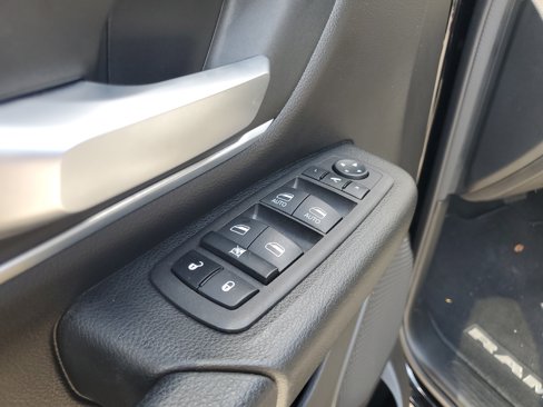 Used 2023 RAM 1500 Big Horn image 11