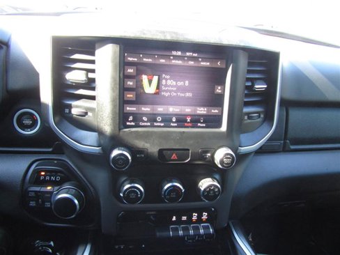 Used 2019 RAM 1500 Big Horn image 22
