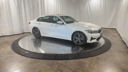 Used 2021 BMW 330i xDrive Sedan w/ Convenience Package image 2