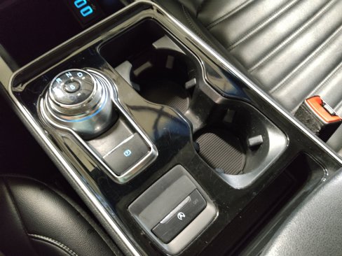 Used 2020 Ford Edge SEL image 26