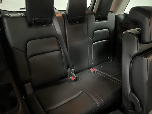 Used 2024 Nissan Pathfinder Platinum image 58