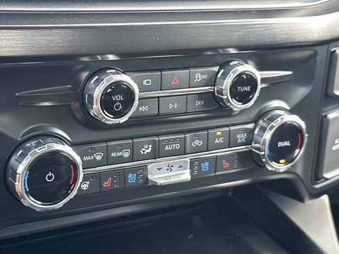 New 2026 Ford F250 Lariat image 27