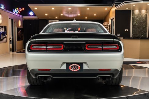 Used 2023 Dodge Challenger SRT Hellcat Redeye image 15